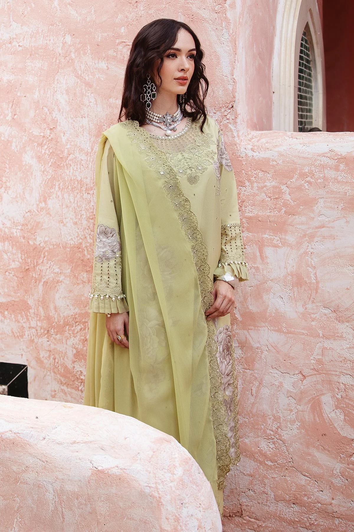 Unstitched Lawn 3-PC Collection - Image 4