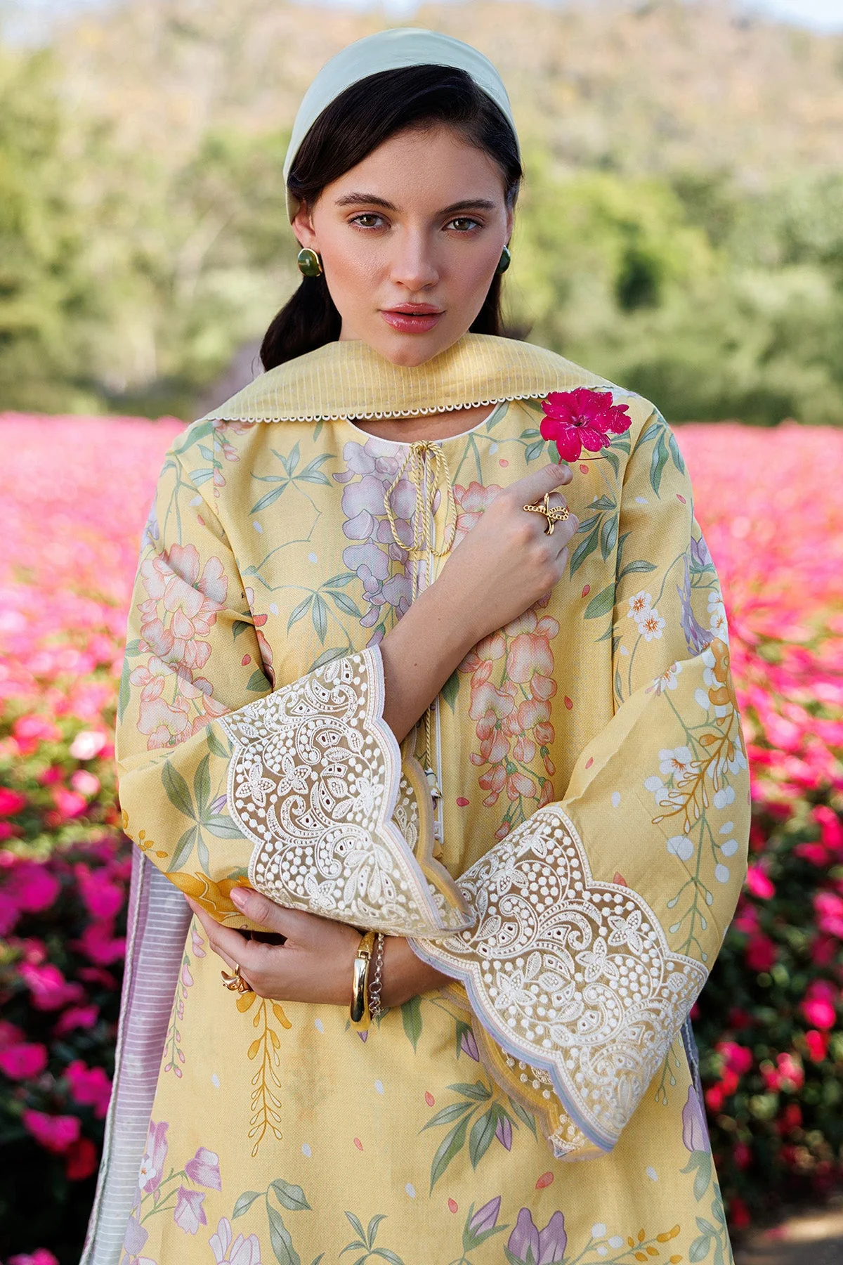 Unstitched Summer EMBROIDERED LAWN - Image 5