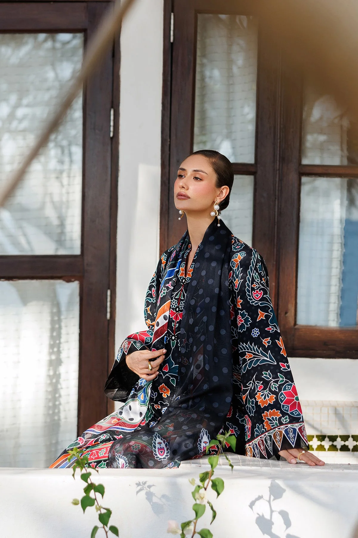 Unstitched Summer EMBROIDERED LAWN - Image 3