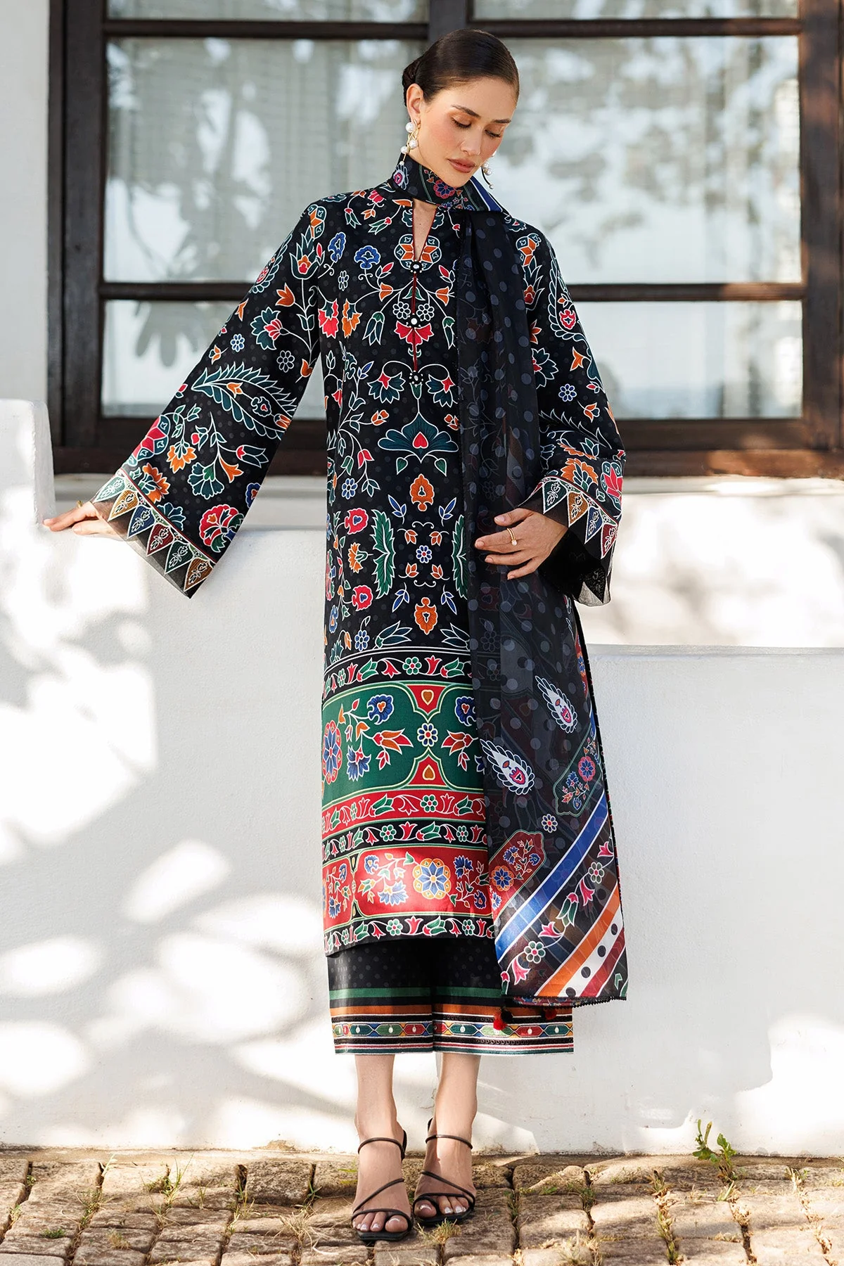 Unstitched Summer EMBROIDERED LAWN - Image 7