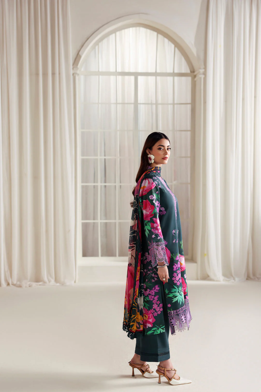 zyrah Fall winter suit - Image 4